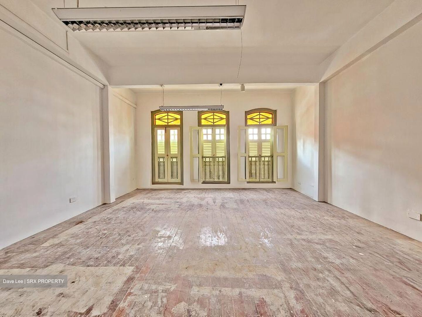 Pekin Street (D1), Office #512530931